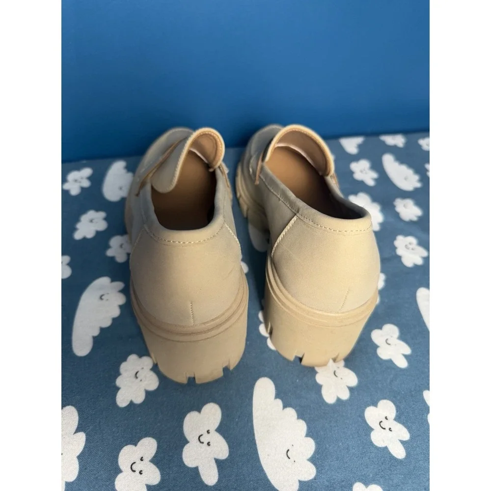 Sincerely Jules Womens Size 7 Chunky Platform Loafers Beige Lug Sole SlipOn Shoe